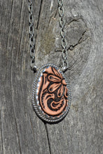 Load image into Gallery viewer, Necklace