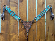 Load image into Gallery viewer, Breastcollar
