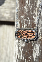 Load image into Gallery viewer, Necklace
